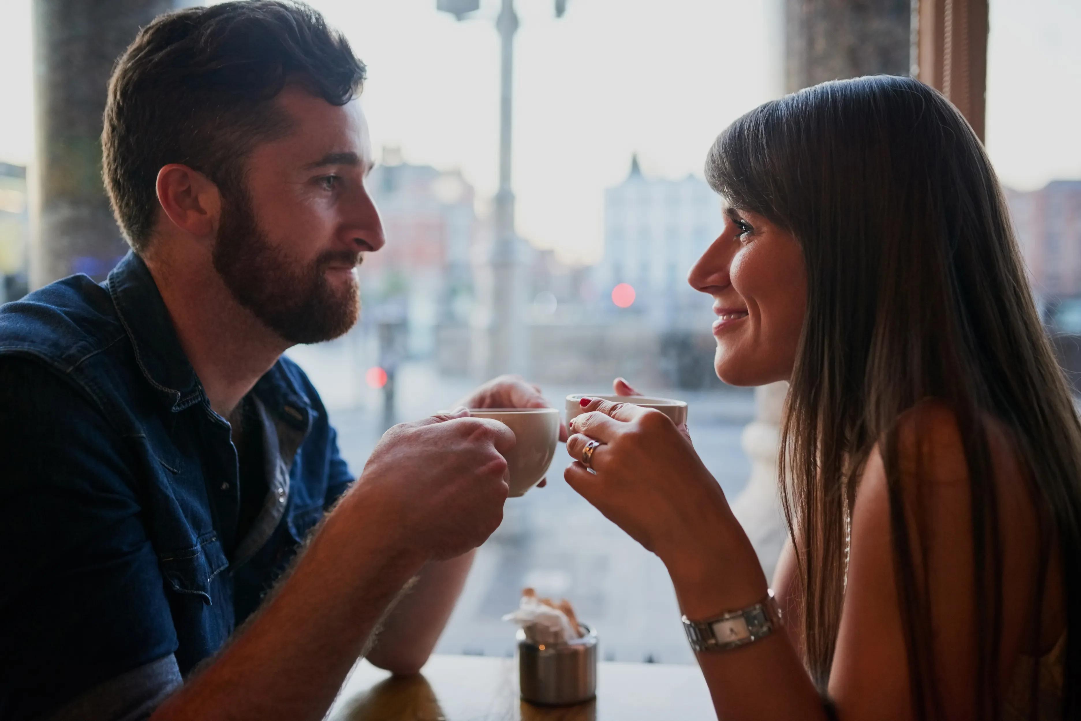 Situationships: Why More People Are Choosing Undefined Relationships Over Commitment